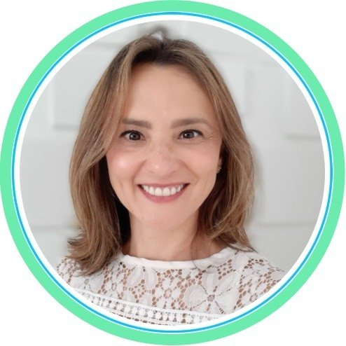 Foto da capa de Fonoaudióloga Cintia Costa | Disfagia, TEA e Comunicação – Santa Quitéria, Curitiba | Atendimento Presencial e Home Care